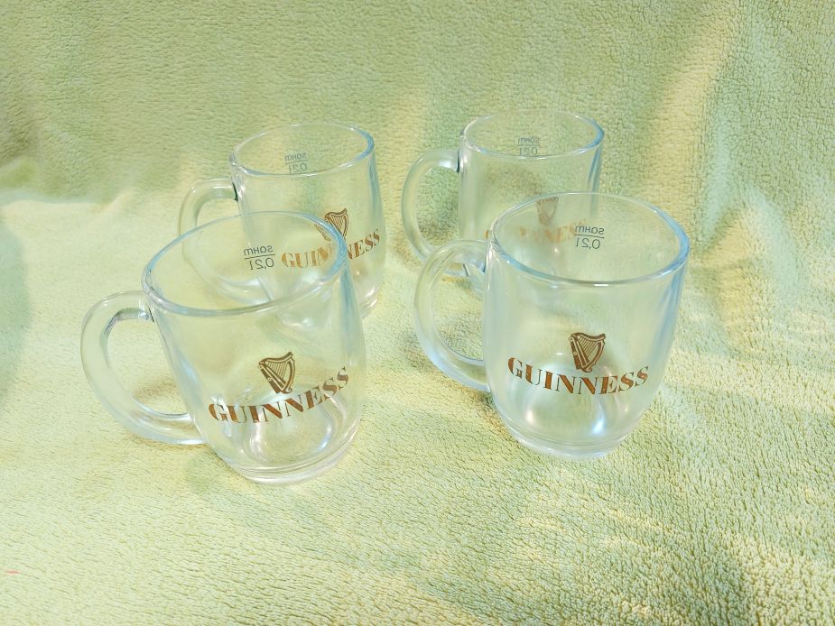 Eladó 4 darab Guinness 2dl üveg söröskorsó
