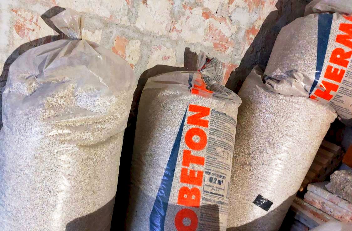 3+ zsák thermobeton, termobeton, polisztirolbeton könnyűbeton – 9999 Ft