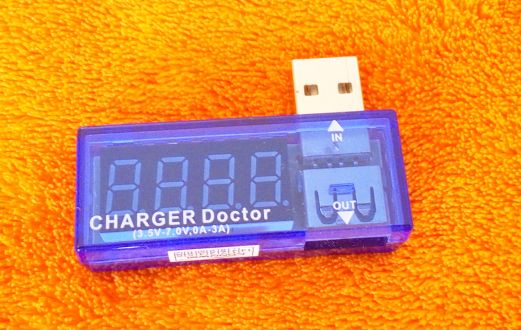 Eladó USB charger doctor USB feszültség és árammérő