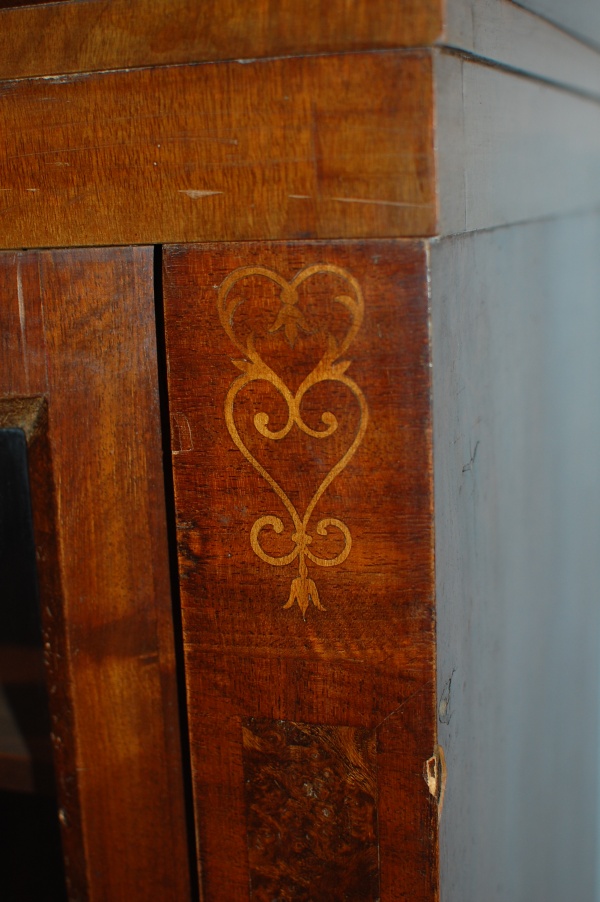 elado biedermeier szekreny 02