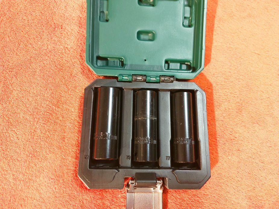 Eladó Parkside légkulcs fejek 17-19-21mm