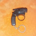 elado zenelo retro pisztoly kulcstarto mukodo