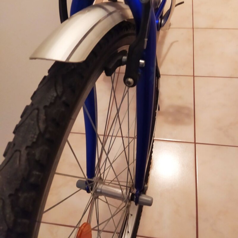 26 agyvaltos noi bicikli_i